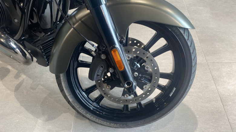 BMW R18 Roctane (23MY)